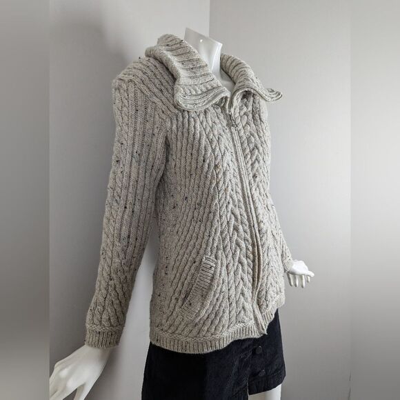 Aran Mur Irish Knit Merino Wool Zippered Cardigan. - Picture 6 of 11